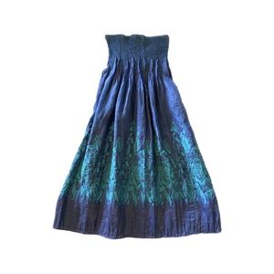 Strapless Dress in Iridescent Fabric